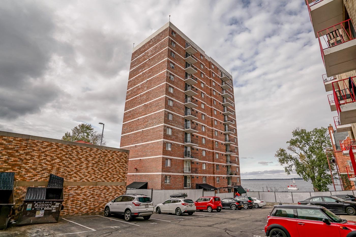 The Surf Apartments in Madison, WI RENTCafe